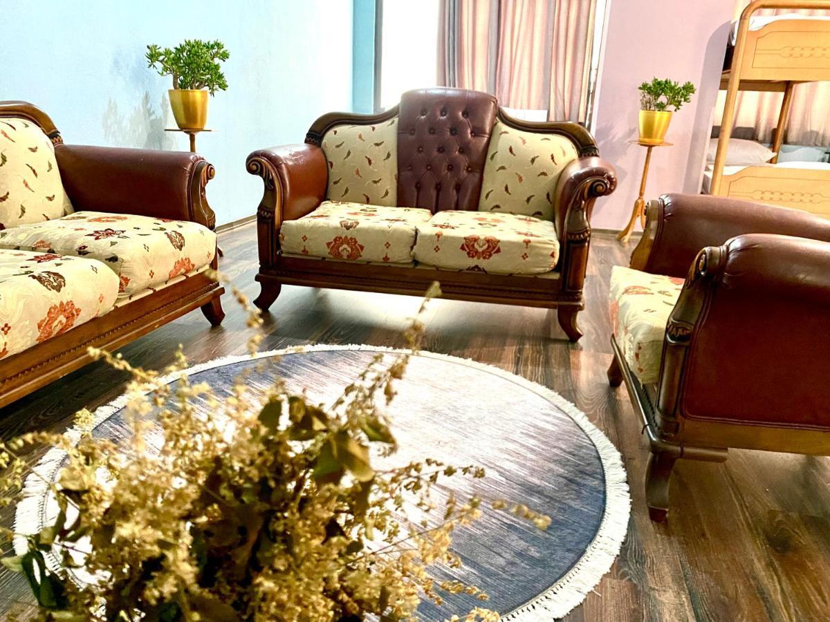 Kb Downtown Gjirokaster公寓 外观 照片